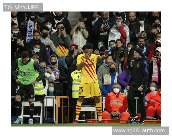 足总杯精彩对决拜仁大胜巴萨点球大战引发全场狂欢 足总杯精彩对决拜仁大胜巴萨点球大战引发全场狂欢