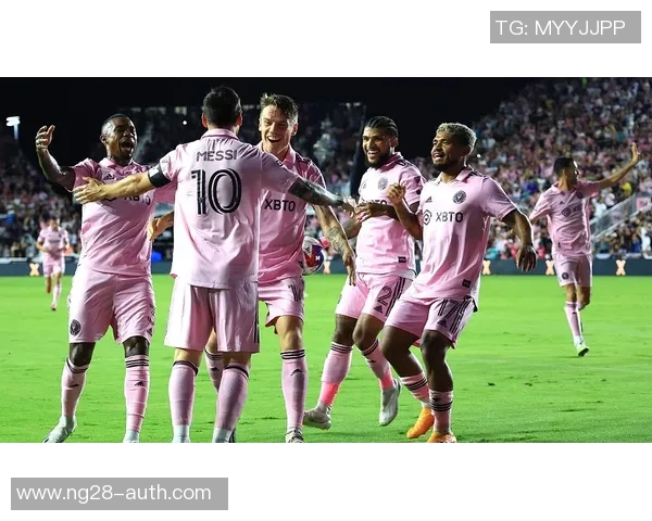 德甲精彩对决那不勒斯逆转阿森纳帽子戏法引爆全场热情