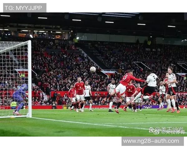 足总杯曼联逆转拜仁5-1补时争议进球点燃全场激情 足总杯曼联逆转拜仁5-1补时争议进球点燃全场激情